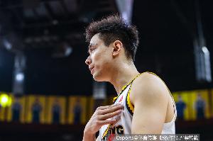开云电子-辽宁男篮续约赵继伟后用掉第2个顶薪名额 还剩1个顶薪名额